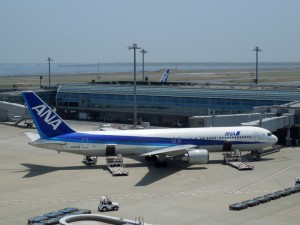 飛行機　ANA２